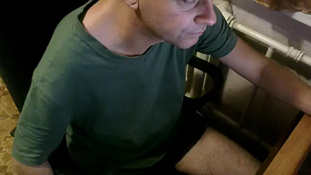 Snapshot of AlDON59 chatting on 12/25/24, 08:39 AlDON59 online show from 12/25/24, 08:39