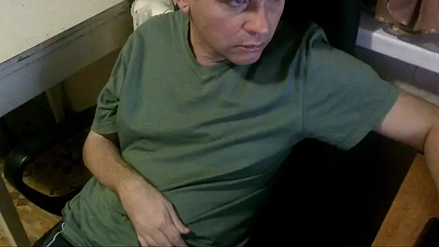 Snapshot of AlDON59 chatting on 01/05/25, 06:45 AlDON59 online show from 01/05/25, 06:45