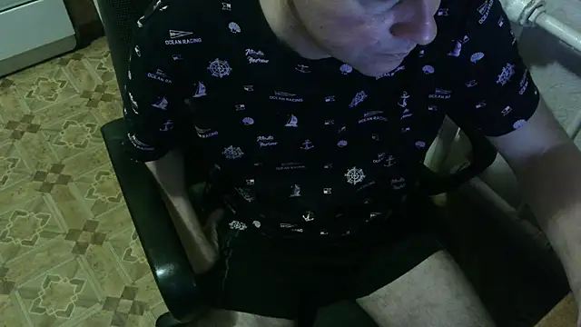 Snapshot of AlDON59 chatting on 02/09/25, 05:33 AlDON59 online show from 02/09/25, 05:33