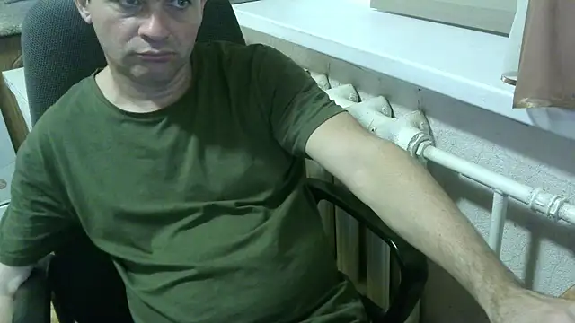 Snapshot of AlDON59 chatting on 09/29/25, 06:35 AlDON59 online show from 09/29/25, 06:35