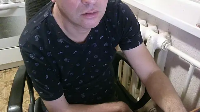 Snapshot of AlDON59 chatting on 10/30/25, 08:20 AlDON59 online show from 10/30/25, 08:20