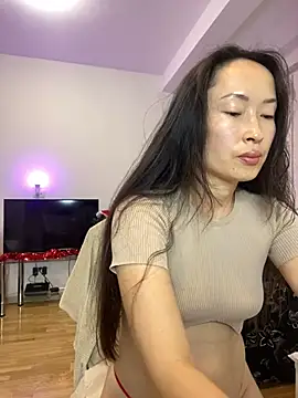 Snapshot of alana_liam chatting on 12/24/24, 08:27 alana liam online show from 12/24/24, 08:27