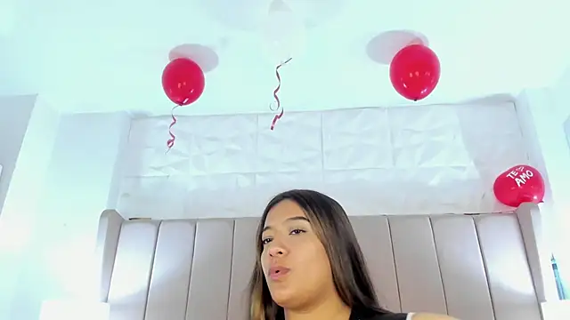 MollyBigBoobs12 online show from 02/21/25, 08:05