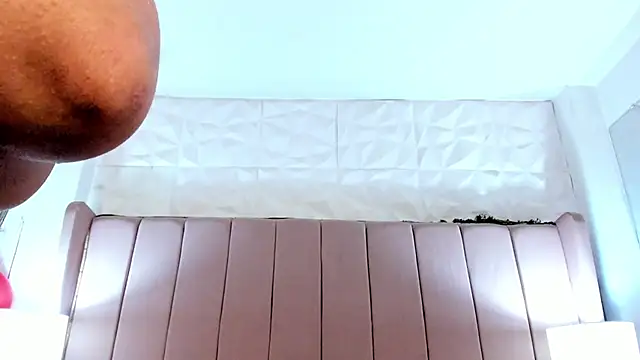 MollyBigBoobs12 online show from 03/06/25, 10:58