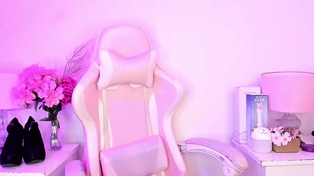 MollyBigBoobs12 online show from 03/13/25, 11:59