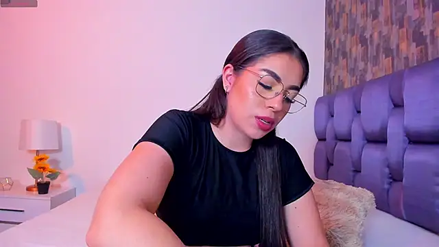 IsabellaAnngel online show from 02/28/25, 01:37