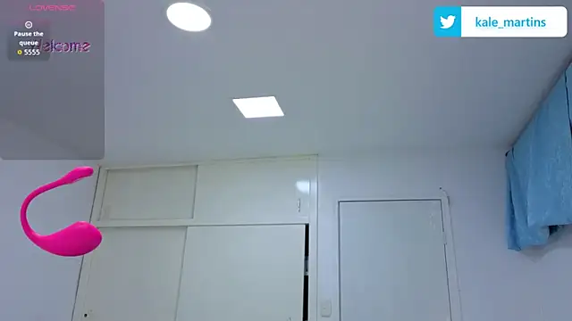 KALE 19 online show from 10/03/25, 01:57