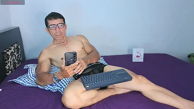 KALE 19 online show from 03/05/26, 02:51