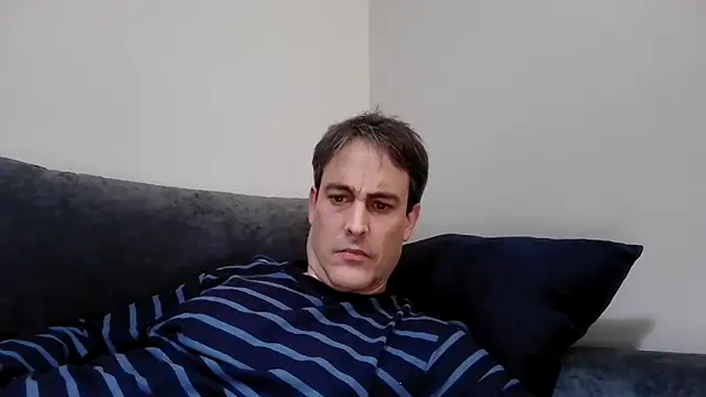 Snapshot of basquehotboy chatting on 12/06/24, 11:14 basquehotboy online show from 12/06/24, 11:14
