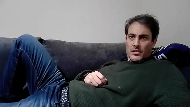 Snapshot of basquehotboy chatting on 01/09/25, 09:58 basquehotboy online show from 01/09/25, 09:58