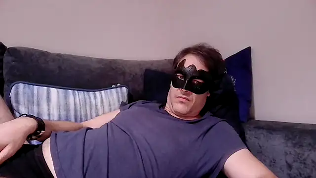 Snapshot of basquehotboy chatting on 01/25/25, 11:22 basquehotboy online show from 01/25/25, 11:22