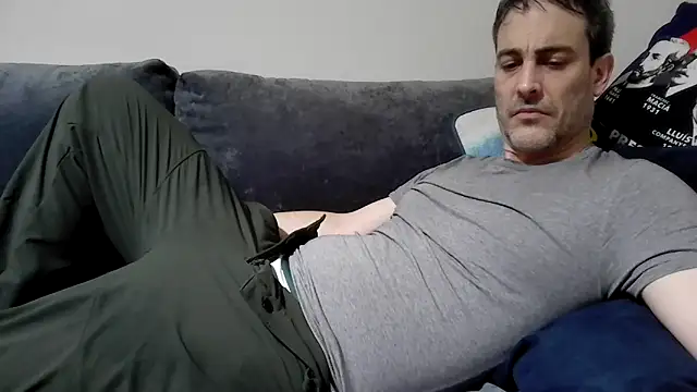 Snapshot of basquehotboy chatting on 02/07/25, 05:18 basquehotboy online show from 02/07/25, 05:18