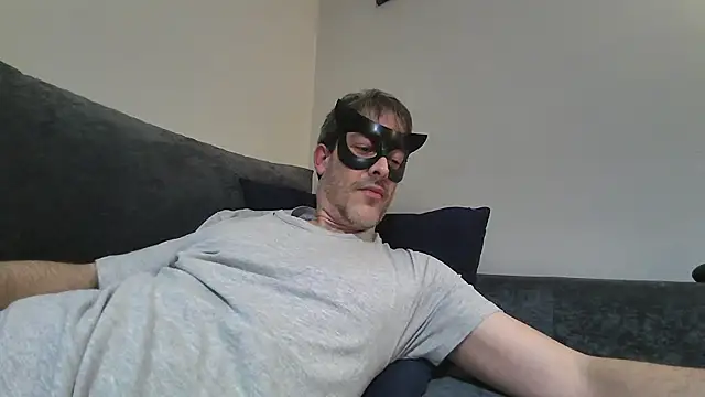 Snapshot of basquehotboy chatting on 03/23/25, 02:15 basquehotboy online show from 03/23/25, 02:15