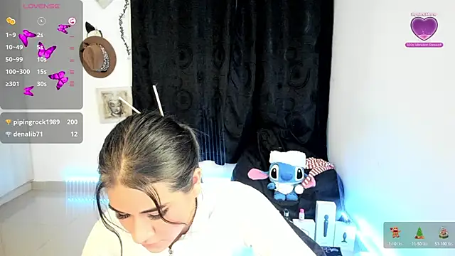 Snapshot of natasha777_v chatting on 12/12/24, 01:53 natasha777 v online show from 12/12/24, 01:53