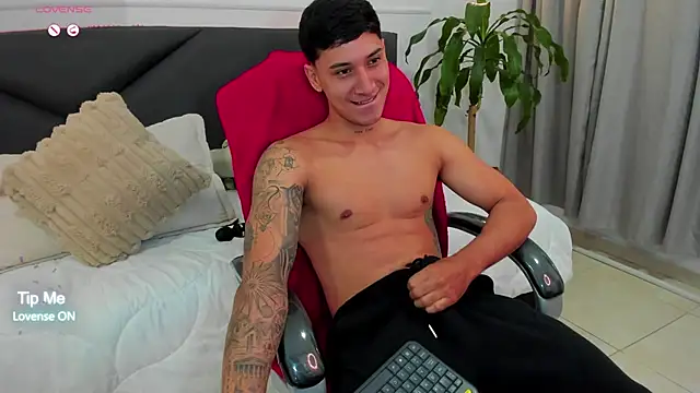 Damian23   online show from 11/23/25, 10:26