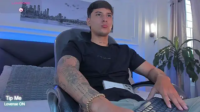 Damian23   online show from 03/16/26, 12:53