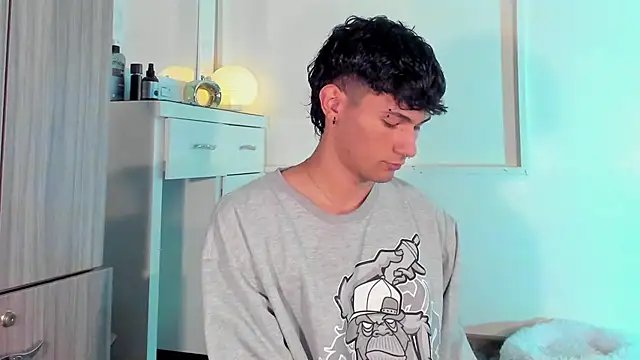 Alexx tc online show from 03/16/25, 03:25