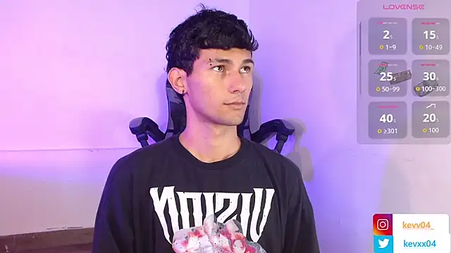 Alexx tc online show from 11/26/25, 05:08