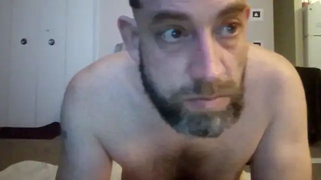 Snapshot of rickydickyskull chatting on 12/19/25, 05:36 rickydickyskull online show from 12/19/25, 05:36