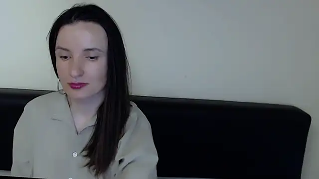 LaimaV  online show from 05/05/26, 05:21