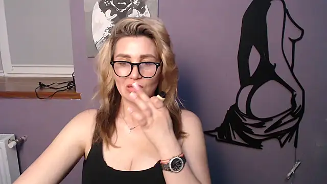  sexy lady online show from 06/24/26, 12:37