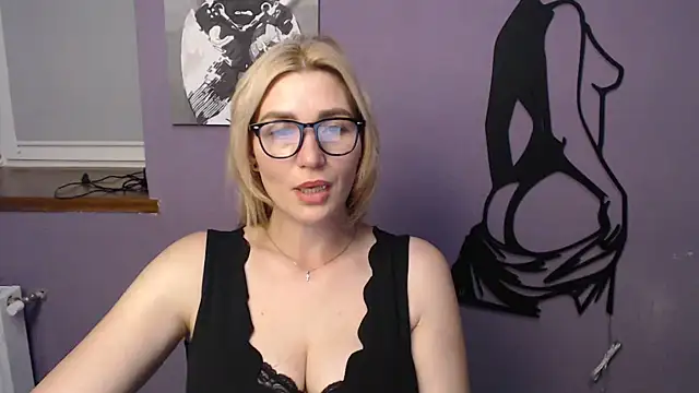  sexy lady online show from 06/27/26, 01:06