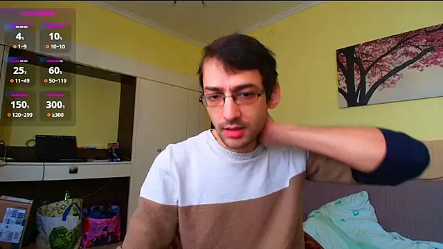 Snapshot of HungEddy chatting on 01/18/26, 09:46 HungEddy online show from 01/18/26, 09:46