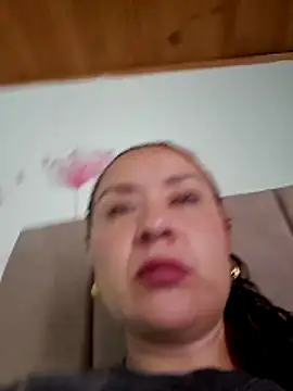 RenataSexy  online show from 12/16/25, 06:24