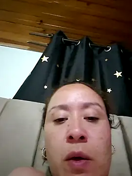 Snapshot of RenataSexy_ chatting on 05/12/26, 01:36 RenataSexy online show from 05/12/26, 01:36
