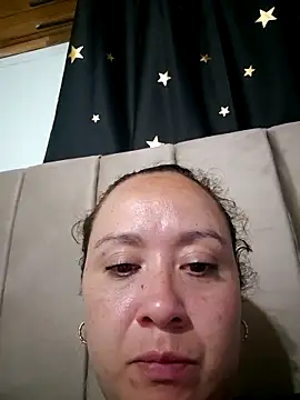 Snapshot of RenataSexy_ chatting on 05/14/26, 01:23 RenataSexy online show from 05/14/26, 01:23