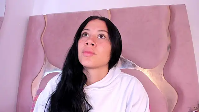 Sofia-candyht online show from 06/10/26, 08:41