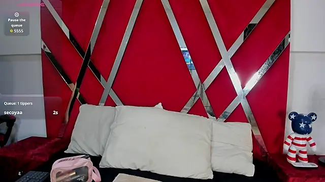Sofia-candyht online show from 06/23/26, 10:41