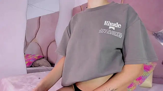 Sofia-candyht online show from 06/26/26, 09:08