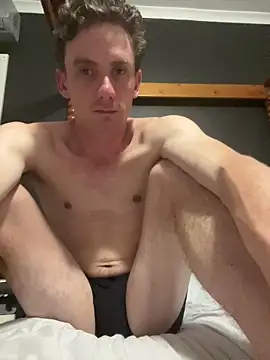 Snapshot of bradleyjamesmc chatting on 02/12/25, 05:16 bradleyjamesmc online show from 02/12/25, 05:16