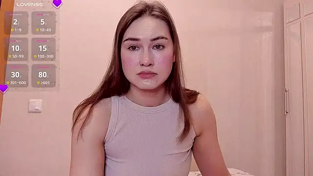 Snapshot of sleeeep_y chatting on 01/10/25, 01:32 sleeeep y online show from 01/10/25, 01:32