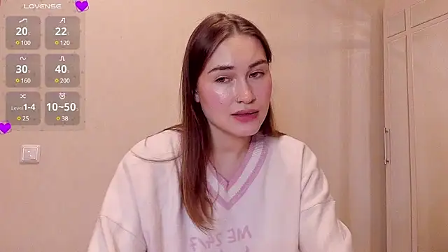 Snapshot of sleeeep_y chatting on 01/22/25, 01:31 sleeeep y online show from 01/22/25, 01:31