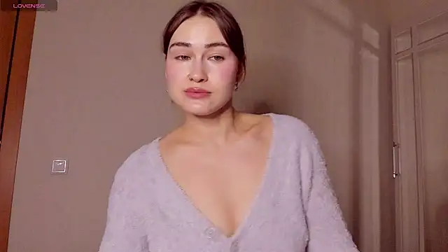 Snapshot of sleeeep_y chatting on 02/03/25, 11:26 sleeeep y online show from 02/03/25, 11:26