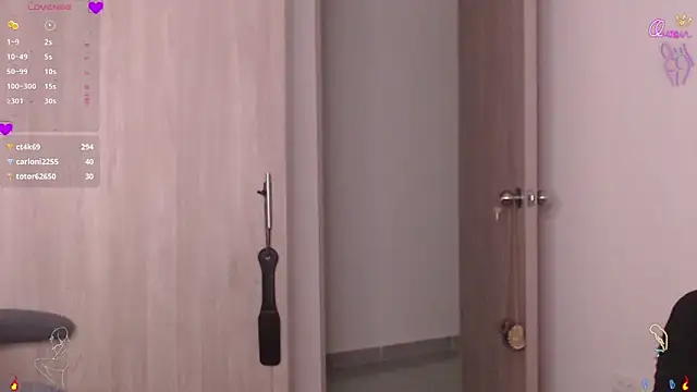 Snapshot of scarlett_diamond11 chatting on 02/11/26, 01:32 scarlett diamond11 online show from 02/11/26, 01:32