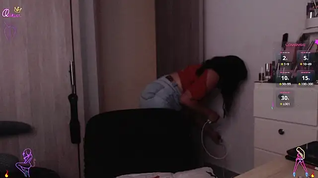 Snapshot of scarlett_diamond11 chatting on 03/14/26, 11:43 scarlett diamond11 online show from 03/14/26, 11:43