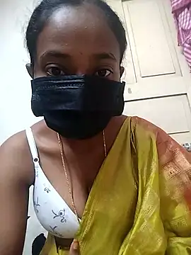 Snapshot of Jyotilakshmi chatting on 01/07/26, 04:48 Jyotilakshmi online show from 01/07/26, 04:48