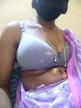 Snapshot of Jyotilakshmi chatting on 01/09/26, 05:15 Jyotilakshmi online show from 01/09/26, 05:15