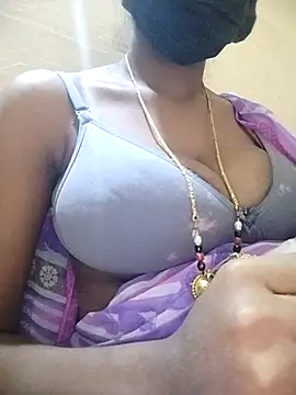 Snapshot of Jyotilakshmi chatting on 01/11/26, 06:24 Jyotilakshmi online show from 01/11/26, 06:24