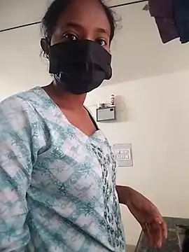 Snapshot of Jyotilakshmi chatting on 02/06/26, 04:50 Jyotilakshmi online show from 02/06/26, 04:50