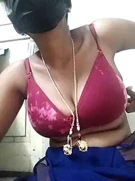 Snapshot of Jyotilakshmi chatting on 03/30/26, 04:46 Jyotilakshmi online show from 03/30/26, 04:46