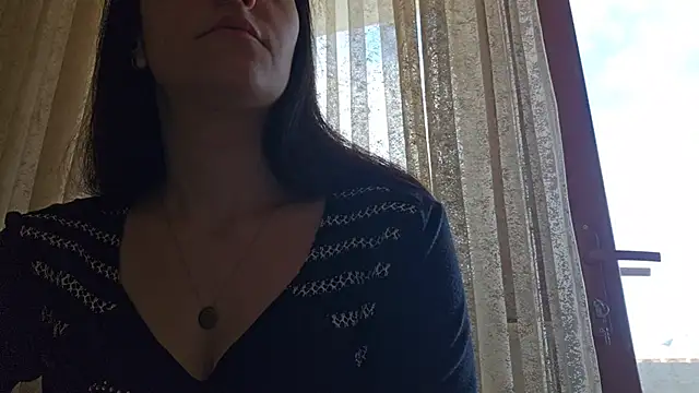 Snapshot of AlejandraDelaney chatting on 12/13/24, 09:57 AlejandraDelaney online show from 12/13/24, 09:57