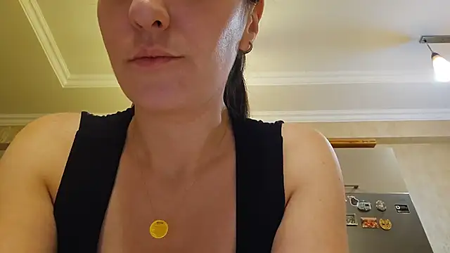 Snapshot of AlejandraDelaney chatting on 01/26/25, 06:48 AlejandraDelaney online show from 01/26/25, 06:48