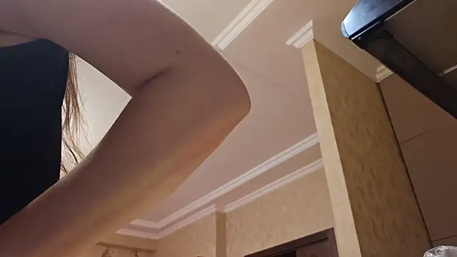 Snapshot of AlejandraDelaney chatting on 01/28/25, 05:03 AlejandraDelaney online show from 01/28/25, 05:03