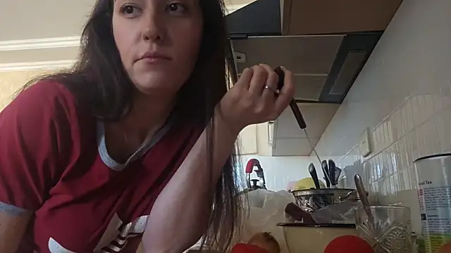 Snapshot of AlejandraDelaney chatting on 10/31/25, 12:06 AlejandraDelaney online show from 10/31/25, 12:06