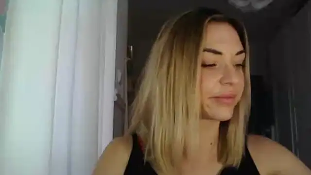 Snapshot of ashley_xlove chatting on 01/17/25, 08:13 ashley xlove online show from 01/17/25, 08:13