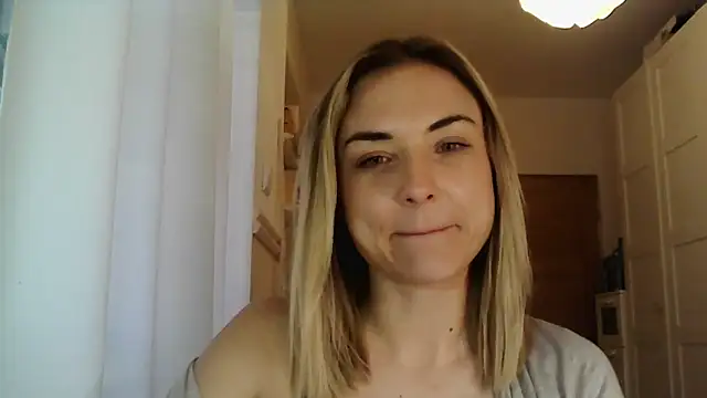 Snapshot of ashley_xlove chatting on 01/27/25, 02:46 ashley xlove online show from 01/27/25, 02:46